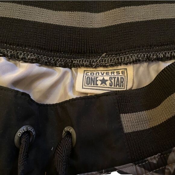 NWOT CONVERSE ONE STAR SPORT SHORTS (S) - Picture 4 of 9